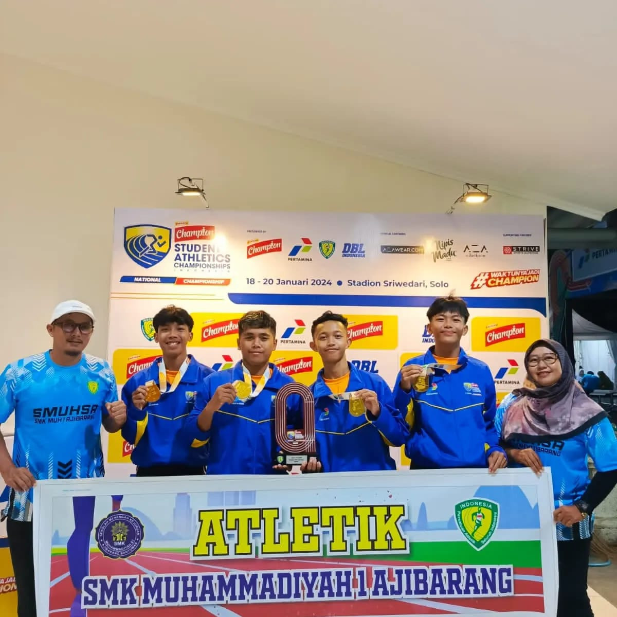 SMK Muhammadiyah 1 Ajibarang usai meraih gelar juara di National Championship